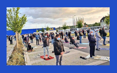German Ikea Allows Car Park to be Used for Mass Eid Prayer