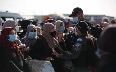 Non-Vaccinated Palestinians Prevented by Israel from Entering Al-Aqsa Mosque
