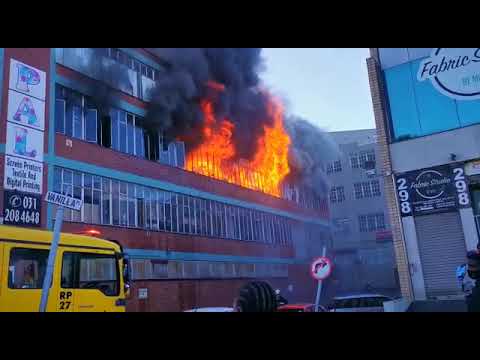 Fire Engulfs Textile Factory in Overport, Durban