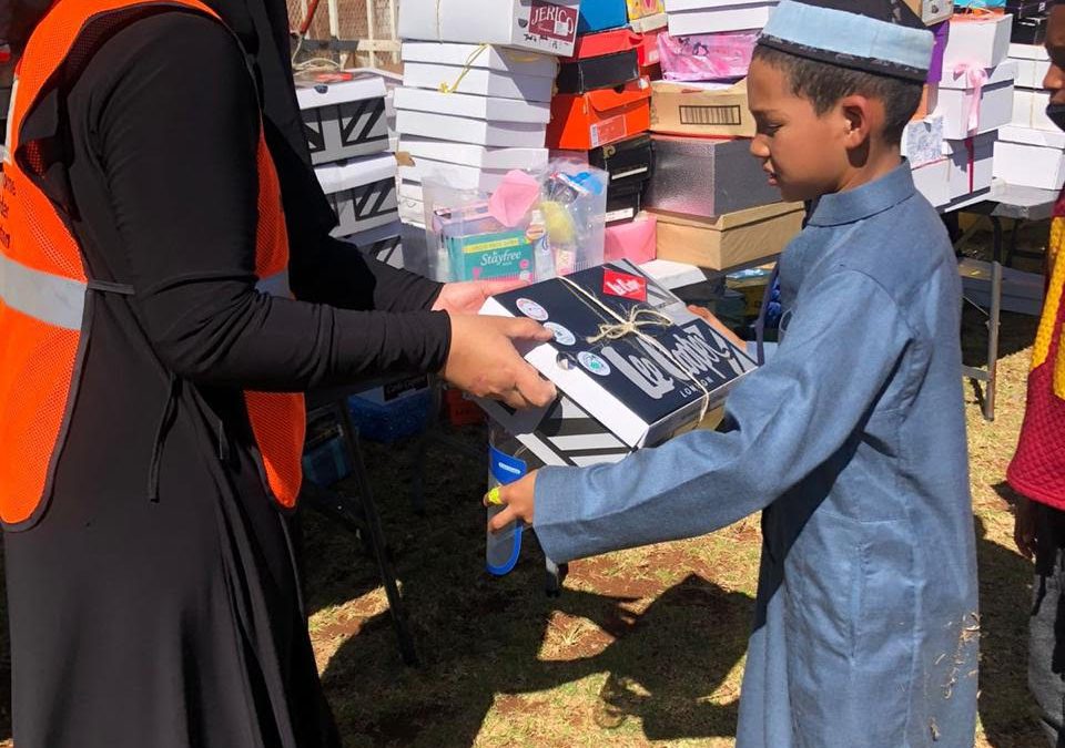 Over Two Thousand Eid Shoe Boxes Distributed to Madrassahs in Various Communities in SA to Mark the End of Ramadan