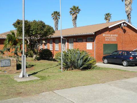 Port Elizabeth School Enters New Era as Veteran Principal Retires