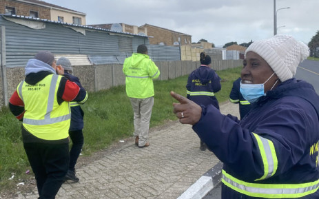 [LISTEN] Migson Manor Community Protects Muslim Business Owners Shop from Violent Looters