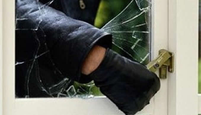 Lenasia Family Robbed at Home by Armed Suspects