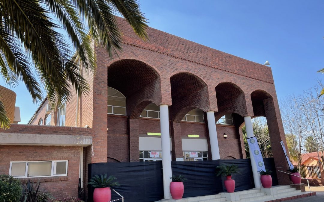 Gift of the Givers Emergency/Disaster Facility at Nurul Islam Hall in Lenasia Making a Difference in Treating COVID-19 Infections