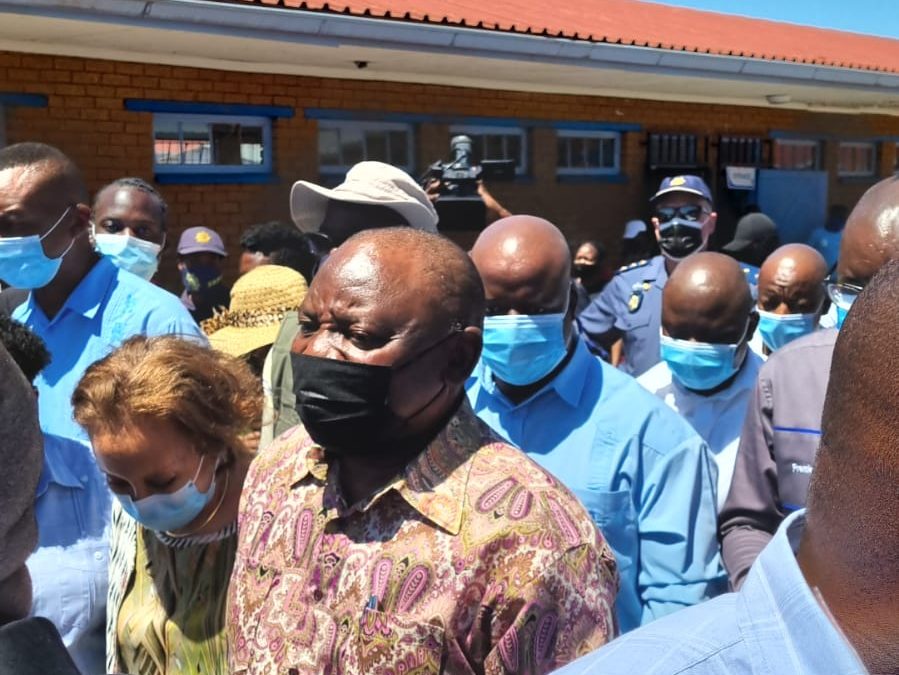 President Cyril Ramaphosa Casted his vote at Hitekani Primary School, Chiawelo, Soweto.
