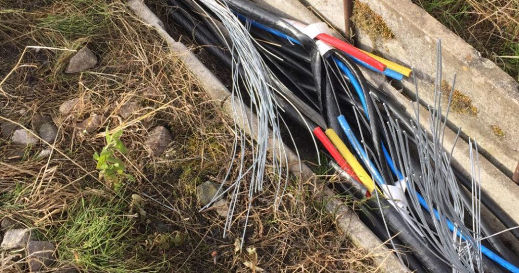 Cable Theft Syndicates Operate Training School for Newcomers