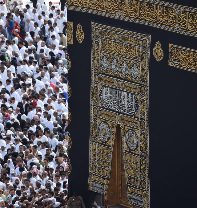 SA Hujaaj prepare before leaving for Mina | With Molana Ibrahim Daya