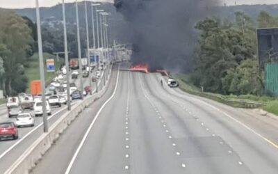 One person injured after a gas tank explosion on N1 in Johannesburg
