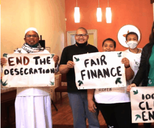 Multi-faith vigil at Parliament ahead of COP27