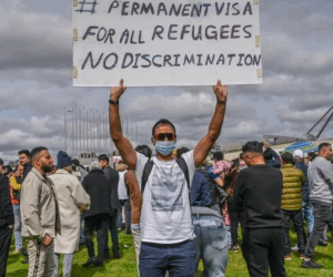 Refugees rally for permanent visas in Australia